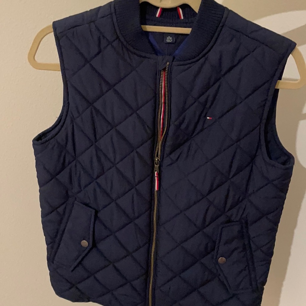 Tommy Hilfiger size XL (16-18)
